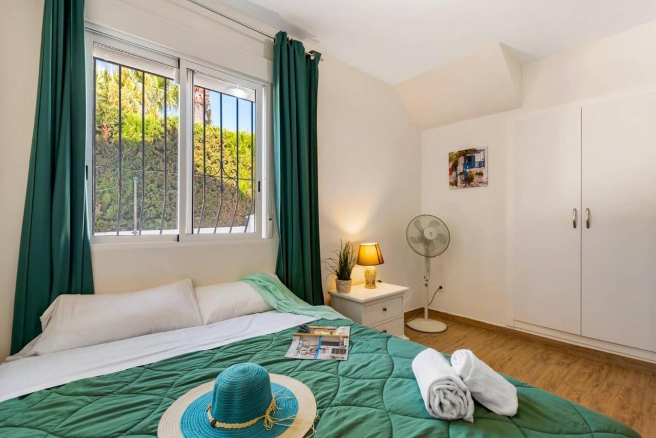 Villa Watsi - Plusholidays カルプ エクステリア 写真