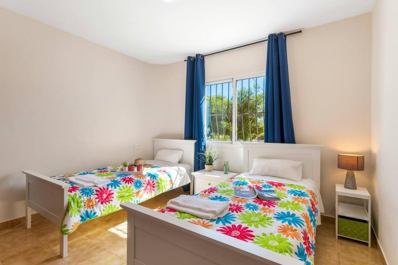 Villa Watsi - Plusholidays カルプ エクステリア 写真